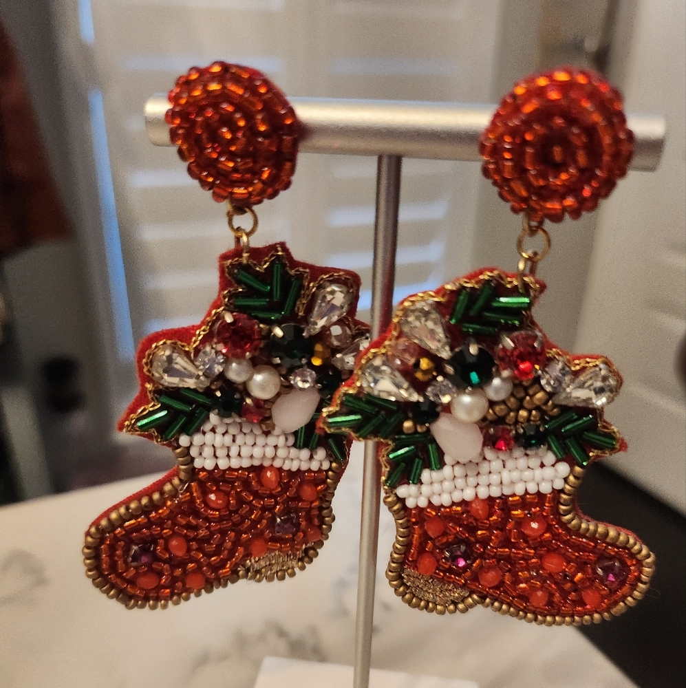 Christmas Earrings - Picture 5 of 8